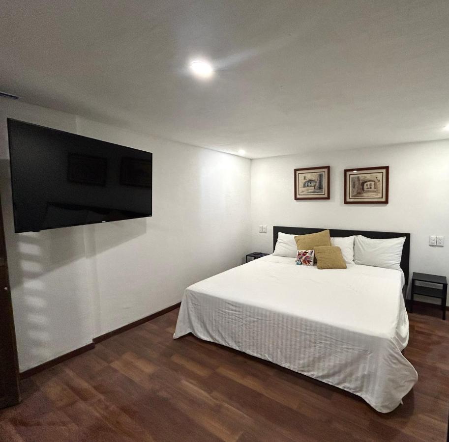 Lindas Suites Eugenio Sue 墨西哥城 外观 照片